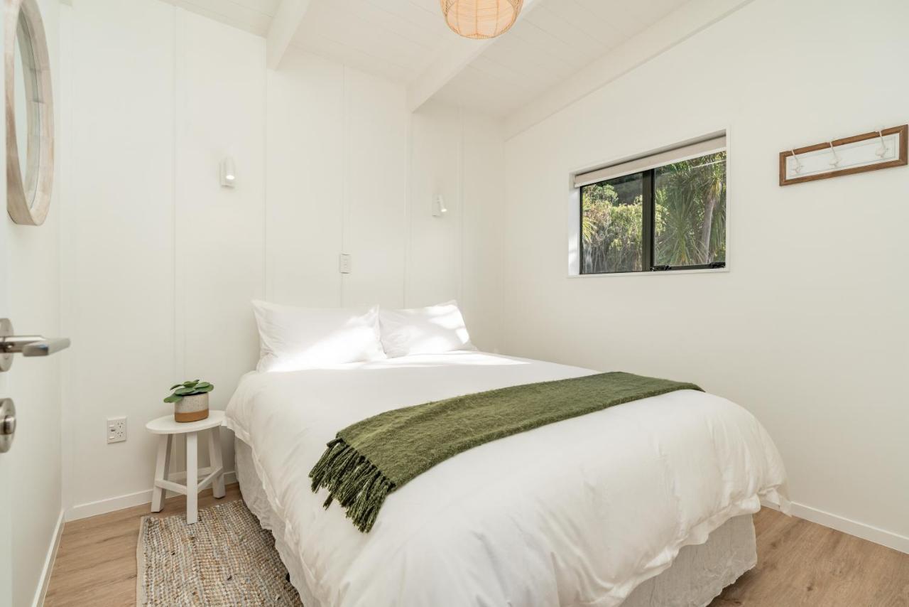 Tui & Nikau Cabins Mangawhai Eksteriør billede